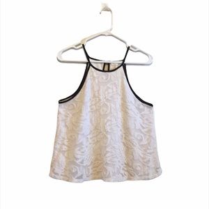 Monteau Lace Crop Top